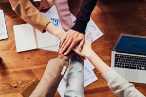 Jouer à plusieurs pour gagner plus