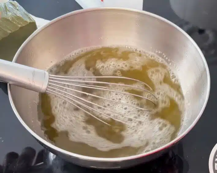 Recette de lessive au savon de Marseille préparation 2