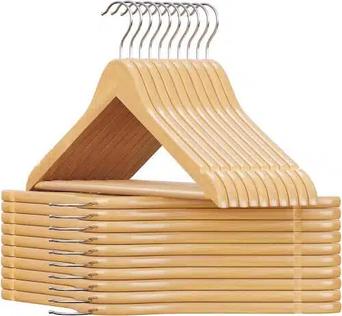 lot cintres en bois